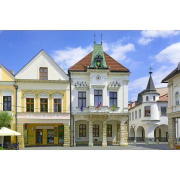 Lais Puzzle - Zilina, Slowakei - Altes Rathaus auf dem Marianske namestie (Marienplatz), dem Hauptplatz von Zilina. Zilina ist die drittgrößte Stadt der Slowakei. - 2.000 Teile
