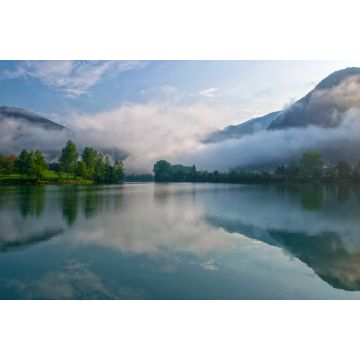 Lais Puzzle - Erstaunlicher Blick auf den Stausee am Fluss Soca in der Nähe von Most na Soci, Slowenien am nebligen Morgen - 2.000 Teile