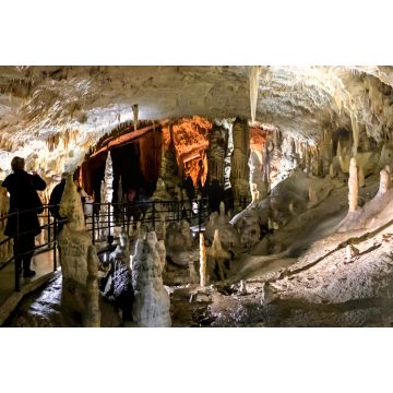 Lais Puzzle - Die Stalagmiten und Stalaktiten der Höhle von Postojna, eines der größten Höhlensysteme in Slowenien - 2.000 Teile