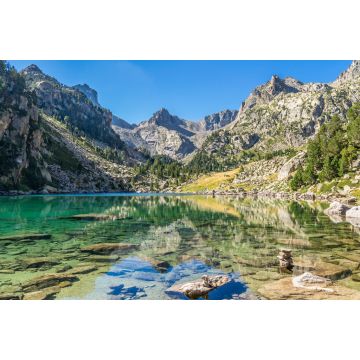 Lais Puzzle - Beeindruckende Aussicht auf den Monestero-See (Spanien, Nationalpark St. Maurici) - 2.000 Teile