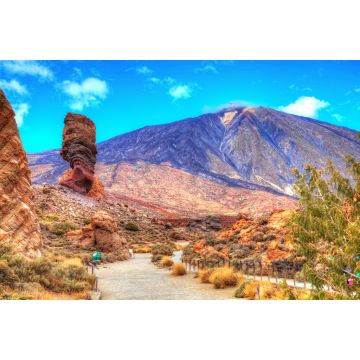Lais Puzzle - Der vulkanische Berg Teide und die berühmten Roques de Garcia im Nationalpark Teneriffa, Spanien - 2.000 Teile