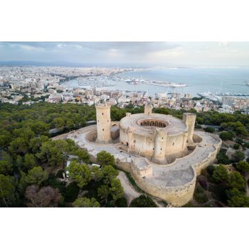 Lais Puzzle - Luftaufnahme der Burg Bellver - mittelalterliche Festung in Palma de Mallorca, Balearen, Spanien - 2.000 Teile
