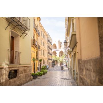 Lais Puzzle - Bunte Gasse in Valencia in Spanien - 2.000 Teile