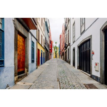 Lais Puzzle - Menschenleere Straßen mit traditionellen Häusern auf der Insel Las Palmas de Gran Canaria - 2.000 Teile