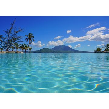 Lais Puzzle - Blick auf den Vulkan Nevis Peak von einem Schwimmbad in Christopher Harbour, St. Kitts - 1.000 Teile