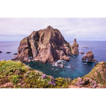 Lais Puzzle - Die wunderbare, neugierige und schöne Insel Dokdo ist das östlichste Gebiet der Republik Korea - 2.000 Teile