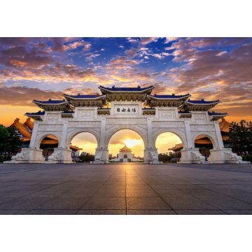 Lais Puzzle - Chiang Kai Shek Memorial Hall bei Nacht in Taipeh, Taiwan. Übersetzung: "Platz der Freiheit" - 1.000 Teile