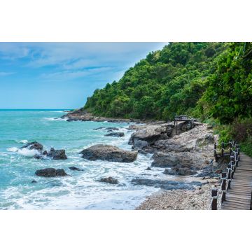Lais Puzzle - Holzsteg und Aussichtspunkt entlang der Küste zur Halbinsel im Khao Laem Ya National Park, Rayong, Thailand - 2.000 Teile