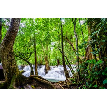 Lais Puzzle - Wasserfall und blaues, smaragdgrünes Wasser im Huay Mae Khamin National Park. Huay Mae Khamin, schöner natürlicher Felsenwasserfall im tropischen Regenwald in der Provinz Kanchanaburi, Thailand - 2.000 Teile