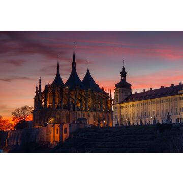 Lais Puzzle - Sonnenuntergang über der St. Barbara-Kirche, Kutná Hora, Tschechische Republik - 2.000 Teile