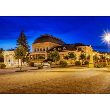 Lais Puzzle - Abendfotografie des kleinen tschechischen Kurortes Františkovy Lázně (Franzensbad) - Tschechische Republik, Europa - 1.000 Teile
