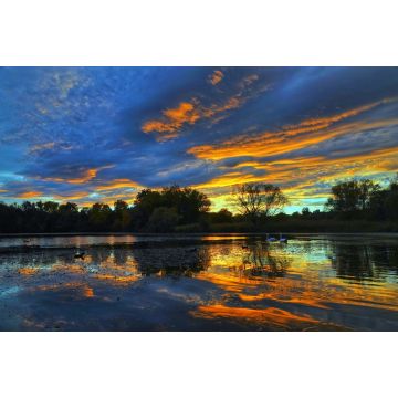 Lais Puzzle - Schöner Herbst-Sonnenuntergang an einem See. Prag, Tschechische Republik - 2.000 Teile