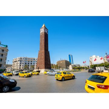 Lais Puzzle - Stadtbild mit Uhrenturm-Denkmal auf dem zentralen Platz in Tunis Stadt. Tunesien, Nordafrika - 1.000 Teile