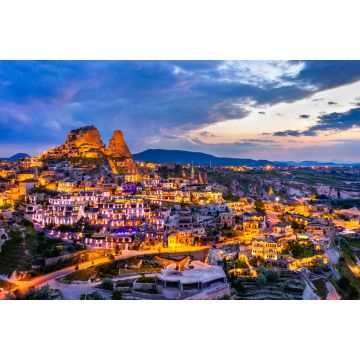 Lais Puzzle - Blick auf Uchisar bei Sonnenuntergang. Kappadokien, Türkei - 2.000 Teile