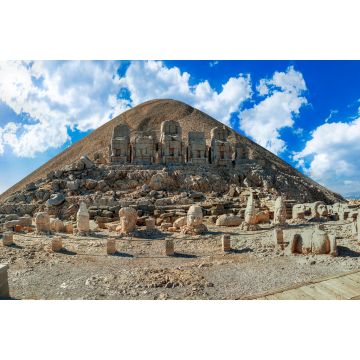 Lais Puzzle - Antike Statuen auf dem Gipfel des Nemrut-Bergs in Adiyaman, Türkei. Die UNESCO-Welterbestätte. Das Grab von König Antiochus von Kommagene - 2.000 Teile