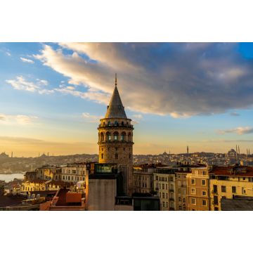 Lais Puzzle - Istanbul Galata Tower Blick von oben. Natürliche Wolken und blauer Himmel - 2.000 Teile