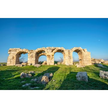 Lais Puzzle - Laodikeia ist zusammen mit Hierapolis (Pamukkale) und Tripolis in der Türkei eine der wichtigsten archäologischen Ausgrabungsstätten der Region - 2.000 Teile