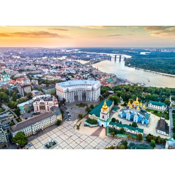 Lais Puzzle - Luftaufnahme des Goldkuppelklosters St. Michael, des Außenministeriums und des Flusses Dnjepr in Kiew, Ukraine - 1.000 Teile