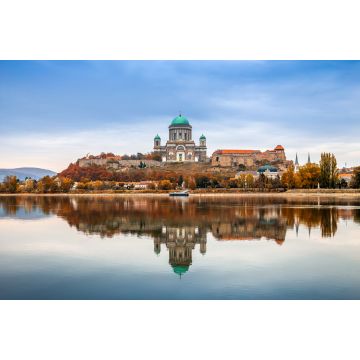Lais Puzzle - Esztergom, Ungarn - Schöner Herbstmorgen mit der Basilika der Heiligen Jungfrau Maria in Esztergom an der Donau - 2.000 Teile