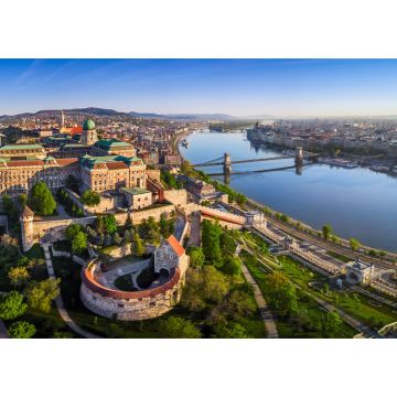 Lais Puzzle - Budapest, Ungarn - Panoramablick auf die Skyline der Budaer Burg mit dem Königspalast, der Szechenyi-Brücke, der St.-Stephans-Basilika, dem ungarischen Parlament und der Matthiaskirche an einem Sommermorgen - 1.000 Teile
