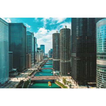 Lais Puzzle - Chicago River mit Booten und Verkehr von oben am Morgen - 2.000 Teile