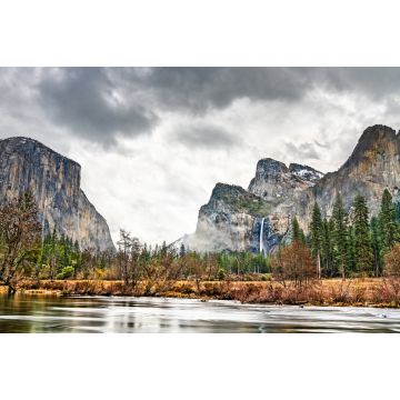 Lais Puzzle - Der Merced-Fluss im Yosemite Valley, Kalifornien - 2.000 Teile