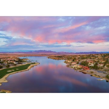 Lais Puzzle - Luftaufnahme des wunderschönen Lake Las Vegas bei Sonnenuntergang - 1.000 Teile