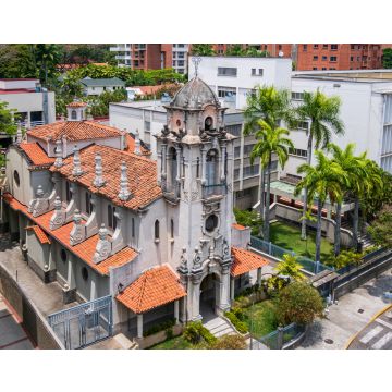 Lais Puzzle - Blick von oben auf die Kirche "Nuestra Señora del Carmen" in Caracas (Miranda, Venezuela) - 40, 100, 200, 500, 1.000 & 2.000 Teile