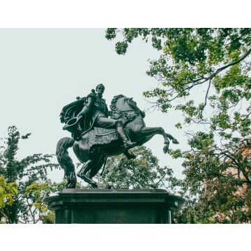 Lais Puzzle - Statue von Simón Bolívar auf der Plaza Bolívar, Caracas, Venezuela - 40, 100, 200, 500, 1.000 & 2.000 Teile
