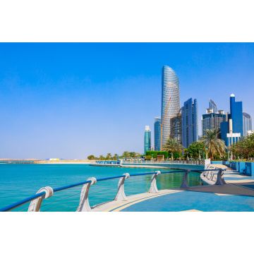 Lais Puzzle - Skyline-Ansicht von Abu Dhabi mit Meer, Strand und Wolkenkratzern, Vereinigte Arabische Emirate - 2.000 Teile