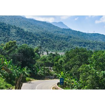 Lais Puzzle - Hai Van Pass (Phu Tho) berühmte Straße mit malerischer Aussicht, Vietnam - 1.000 Teile