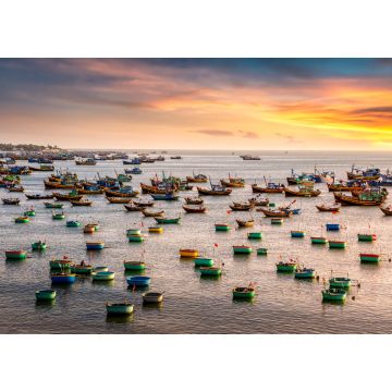 Lais Puzzle - Traditionelles vietnamesisches Boot in Form eines Korbes im Fischerhafen eines Fischerdorfes bei Sonnenuntergang, Binh Thuan, Vietnam. Landschaft. Beliebtes Wahrzeichen, berühmtes Reiseziel in Vietnam - 1.000 Teile
