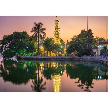 Lais Puzzle - Hanoi buddhistische Pagode auf West Lake, bunte Sonnenuntergang, beleuchtete Tempel, Wasser Reflexion. Chua Tran Quoc am Ho Tay bei Hanoi - 1.000 Teile