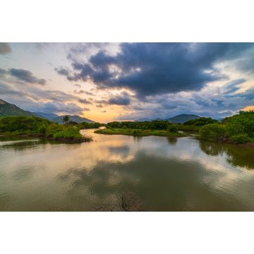 Lais Puzzle - Einzigartiger Sonnenuntergang in Vietnam schöne Phu Yen Provinz Cam Lap - 2.000 Teile
