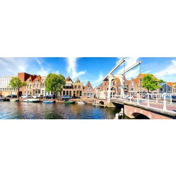 Lais Puzzle - Historische Altstadt von Alkmaar, Nordholland, mit typischen Grachtenhäusern und Zugbrücke, Panorama - 1.000 Teile