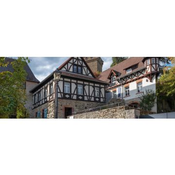 Lais Puzzle - Blick auf die mittelalterliche Burg Kronberg im Taunus, Hessen, Deutschland, Panorama - 1.000 Teile