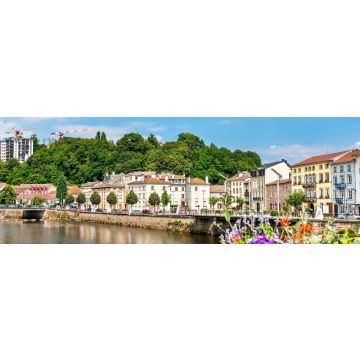 Lais Puzzle - Blumen auf einer Brücke über die Mosel in Epinal, Frankreich, Panorama - 1.000 Teile