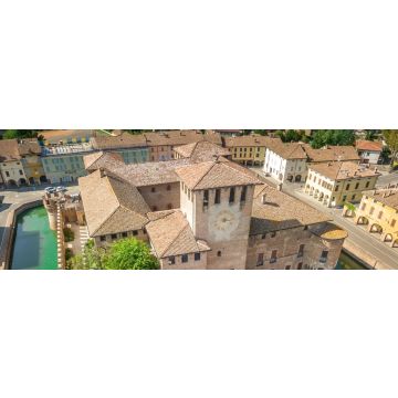 Lais Puzzle - Luftaufnahme der Burg Fontanellato mit grünem Wasser im Wassergraben nahe Parma, Italien, Panorama - 1.000 Teile
