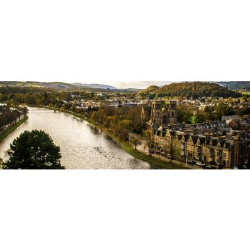 Lais Puzzle - Inverness Schottland Landschaft mit Gebäuden Architektur Inverness Reisen Schottland Konzept im Herzen der Highlands, Panorama - 1.000 Teile