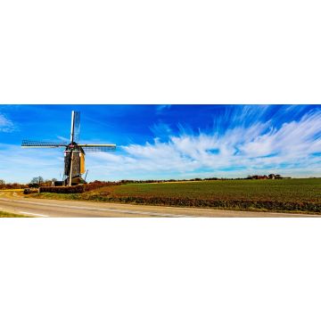 Lais Puzzle - Windmühle neben einer Straße und einem Anbaufeld an einem wunderschönen sonnigen Tag mit blauem Himmel mit reichlich weißen Wolken in einer unregelmäßigen Form in Beek Süd-Limburg in den Niederlanden, Panorama - 1.000 Teile