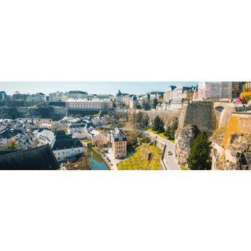 Lais Puzzle - Altstadt von Luxemburg-Stadt mit dem Fluss Alzette im Sommer, Luxemburg, Panorama - 1.000 Teile