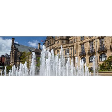 Lais Puzzle - Der Springbrunnen in den Peace Gardens. Sheffield. England, Panorama - 1.000 Teile