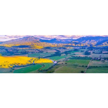 Lais Puzzle - Luftaufnahme der schönen australischen Landschaft bei Sonnenuntergang. Kiewa Valley, Victoria, Australien, Panorama - 1.000 Teile