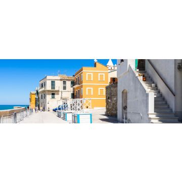 Lais Puzzle - Farbenfrohe Häuser im historischen Zentrum von Termoli, Molise, Italien, Panorama - 1.000 Teile