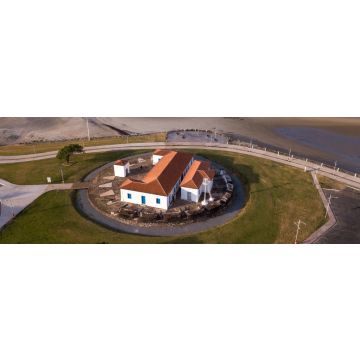 Lais Puzzle - Luftaufnahme der Festung Santo Antônio da Barra und dem Hintergrund des Meeres in São Luis, Maranhão, Brasilien, Panorama - 1.000 Teile