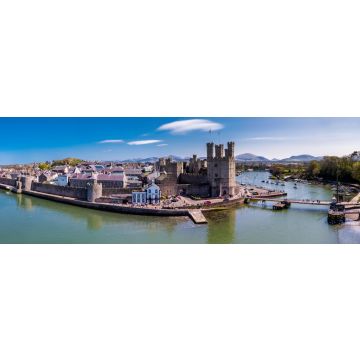 Lais Puzzle - Skyline von Caernafon, Gwynedd in Wales - Vereinigtes Königreich, Panorama - 1.000 Teile
