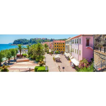 Lais Puzzle - Schöne Straße und traditionelle Gebäude von Savona, Ligurien, Italien, Panorama - 1.000 Teile