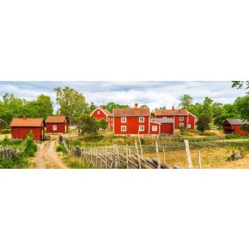 Lais Puzzle - Das historische Dorf Stensjo in Smaland, Schweden, von einer nahe gelegenen Landstraße aus gesehen, Panorama - 1.000 Teile