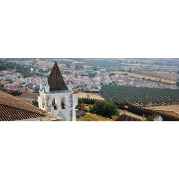 Lais Puzzle - Estremoz, Portugal: Blick vom Turm der drei Kronen (Torre das Tres Coroas) mit der Kirche Santa Maria im Vordergrund, Panorama - 1.000 Teile