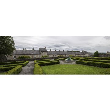 Lais Puzzle - Garten der St. Patrick's Church of Ireland Cathedral, Armagh, Nordirland, Panorama - 1.000 Teile